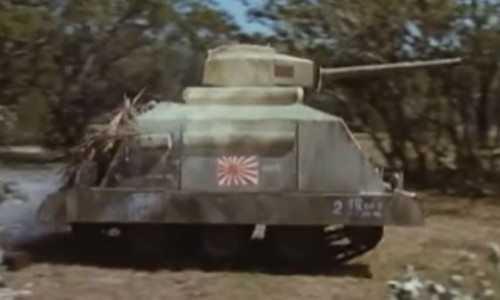 Panzerwagen aus dem Film Zwei As